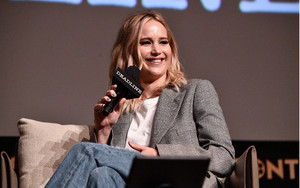   jlaw041117BZNimage1006.jpg