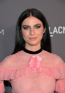 Tali+Lennox+2017+LACMA+Art+Film+Gala+Honoring+3UONXXRAGDgx.jpg