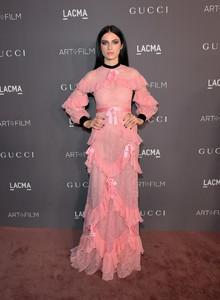 Tali+Lennox+2017+LACMA+Art+Film+Gala+Honoring+yYdQHnuQw50x.jpg