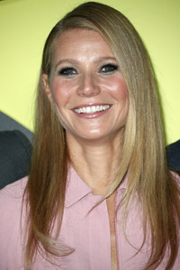 Gwyneth+Paltrow+Celebration+Opening+Lacoste+AgMk1VRf33wx.jpg