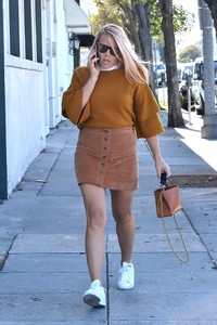    busyp091117BZNimage9.jpg