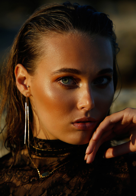 Tess Raviez 2.jpg