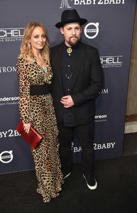 Nicole+Richie+2017+Baby2Baby+Gala+Arrivals+ej9c_hw5r0Ox.jpg