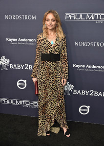 Nicole+Richie+2017+Baby2Baby+Gala+Arrivals+l0Ce2W510Icx.jpg