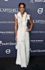 Kelly+Rowland+2017+Baby2Baby+Gala+Arrivals+QTfpvyQ0Gcfx.jpg