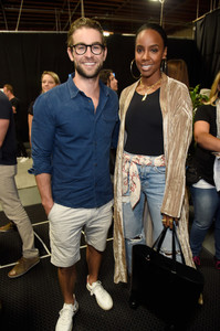 Kelly+Rowland+Hand+Hand+Benefit+Hurricane+86QDpnddS77x.jpg