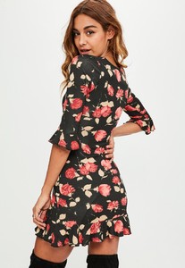 black-floral-print-jersey-tea-dress 3.jpg