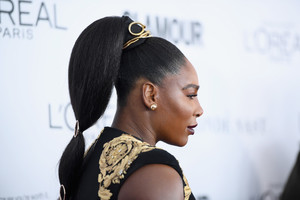 Serena+Williams+Glamour+Celebrates+2017+Women+uFE84QsufNwx.jpg