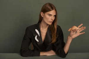 5a109045eda54_SundayTelegraphUKAWNov20176.thumb.jpg.9a824a1e64cd4ede173c1fd8d2b3960a.jpg
