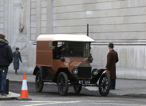     edred19117BZNimage21.jpg