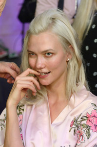    kkloss20117BZNimage40.jpg