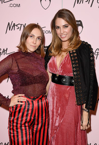 Amber+Le+Bon+Nasty+Gal+Pop+Up+Shop+kMOLAsh9ZKFx.jpg