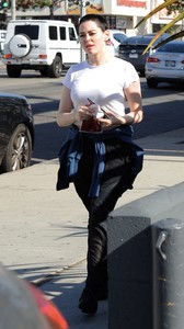 Rose-McGowan out-in-Los-Angeles--11.jpg