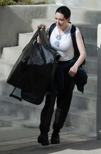 Rose-McGowan out-in-Los-Angeles--31.jpg