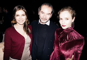 Dasha_Zhukova_Remo_Ruffini_Olga_Karput_äáΦá_åπ¬«óá_ÉÑ¼«_ÉπΣΣ¿¡¿_Ä½∞úá_èáα»πΓ∞.jpg