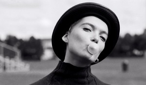 5a1f067113dac_WSJMagazineDecember20171.thumb.jpg.d22c7be1a02c52cb1c3ad00abe10b6fd.jpg