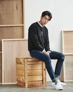 810e7bb46dcacfed4fb039c8e597c6cc--nam-joo-hyuk-style-nam-joo-hyuk-fashion.jpg