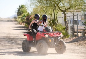 Alicia-Vikander--ATV-Tour-in-the-desert--17.thumb.jpg.b4675dce3af033e970eb91681a0bc993.jpg