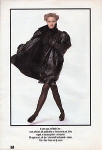 AmicaIT070987no73Versace5.thumb.jpg.8a7ce91193f44c732ea39b87fdd40b1a.jpg