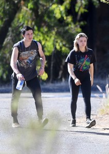 Chloe-Moretz-and-Brooklyn-Beckham-Out-on-a-hike--08.jpg