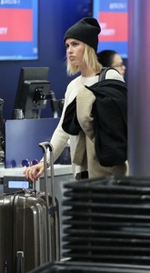 Claire-Holt-at-LAX-International-Airport--03.jpg