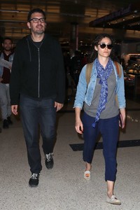 Emmy-Rossum-at-LAX-Airport-in-Los-Angeles--26.jpg