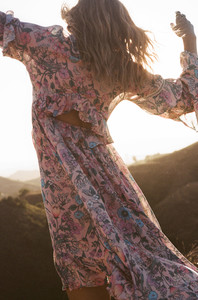 Flower-Child-Spell-the-Gypsy-Collective-JulyAugust-collection-Abby-Brothers-shot-by-Brydie-Mack81.jpg