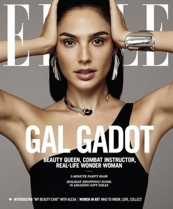 Gal-Gadot-by-Paola-Kudacki-for-Elle-US-December-2017-Cover-760x919.thumb.jpg.e113b852bf2c62547ca0b49b4f5d283d.jpg