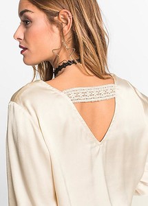 Glossy-Satin-Blouse_925915FRSP_W01.jpg