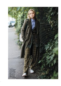 Grazia_France_-_24_Novembre_2017-page-004.jpg
