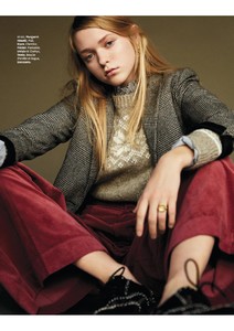 Grazia_France_-_24_Novembre_2017-page-010.jpg