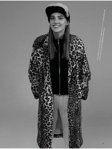 Grazia_UK__13_November_2017-page-005.jpg