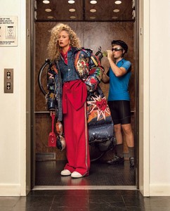 Inez-Vinoodh-for-Vogue-Italia-November-2017-4-760x941.thumb.jpg.999d01bed51c6b37a27f7ddc4e8b8184.jpg