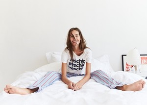 J-Crew-Sleepwear-2017-Lookbook04.thumb.jpg.57572b857f951a5965e186ff525be8c6.jpg