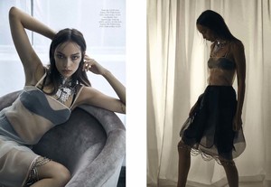 LUMA_HARPERS_Page_3.thumb.jpg.d55e72ed1185892a91536936b4707d64.jpg