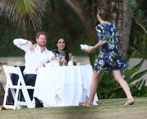 Prince-Harry-Meghan-Markle-Wedding-Jamaica-2017j.thumb.jpg.fd7b2c37412042e0461164da03f30064.jpg