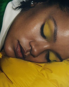 Rihanna_-Dazed-Magazine-2017--02.thumb.jpg.92816a614908257793bbd906225ce1d7.jpg