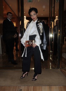 Ruth-Negga_-Louis-Vuitton-x-Vogue-Gingernutz-Event--09.jpg