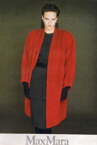 SAmicaIT070987no37MaxMaraAd.jpg