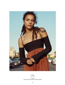 Sasha-Lane-Actress06.thumb.jpg.a359af330ef7e91df4e7893cfc2f8191.jpg