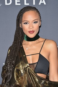 Serayah-McNeill_-2017-Delta-Air-Lines-Official-Grammy-Event--05.jpg