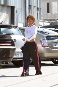 Serayah-McNeill_-Leaving-a-music-studio--02.jpg