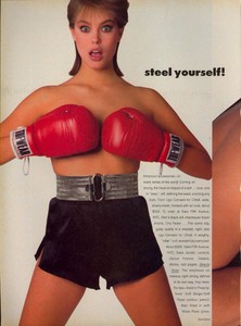 Stern_Vogue_US_March_1983_03.thumb.jpg.0bd64c4c19c183063617465130ac603c.jpg