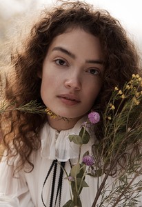 Summerwinter-Homme-Magazine-November-2017-Sasha-Kichigina-Christopher-Ferguson-1.thumb.jpg.fe89e4d00f28b90b2f514a9e409e853a.jpg