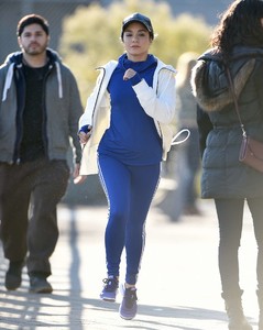 Vanessa-Hudgens_-Filming-Second-Act-set--30.jpg