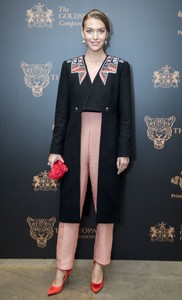 arizona-muse-the-leopard-awards-2017-in-london-uk-9.jpg