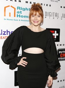 bryce-dallas-howard-31.jpg