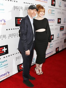 bryce-dallas-howard-33.jpg