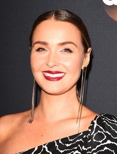 camilla-luddington-grey-s-anatomy-300th-episode-celebration-in-la-9.thumb.jpg.10de75fba95a52150a6e38267fede233.jpg