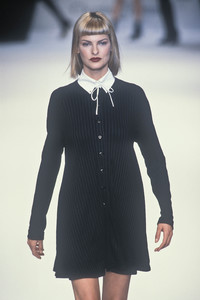 chantal-thomas-fw-1994-1.thumb.JPEG.e43137352ca6fba7b90661f8565028fe.JPEG